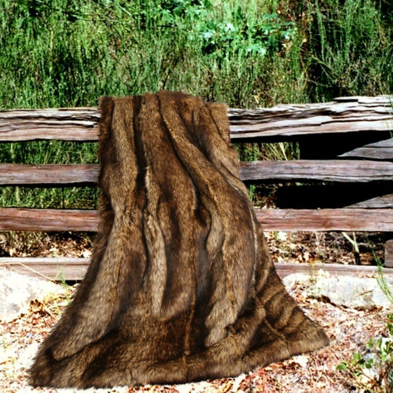 Plush Faux Fur Throw Blanket - Bedspread - Luxury Pieced Strip Fur Golden Brown Stripe Wolf Fur Minky Cuddle Fur Lining - Fur Accents - USA