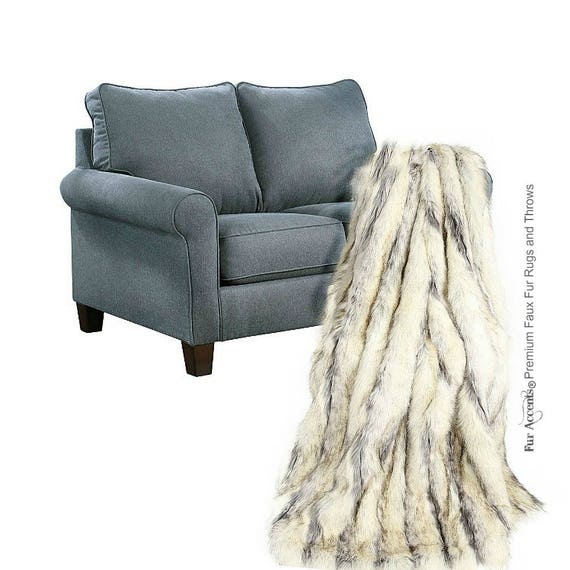 Plush Faux Fur Throw Blanket - Bedspread - Luxury Fur Gray Stripe Ribbed Fox - Fur Minky Cuddle Fur Lining - Fur Accents - USA