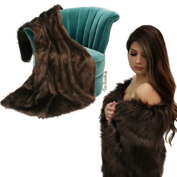 Sumptuous Brown Throw Blanket, Bedspread, Realistic Faux Fur.Lodge Cabin.Traditional. Rustic. Cottage Decor.Shag. Gifts for Him or For Mom