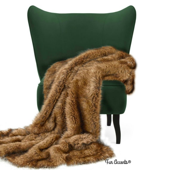 Plush  Faux Fur Throw Blanket, Soft Desert Wolf - Shag - Bedspread - Comforter - Luxury Fur - Minky Cuddle Fur Lining - Fur Accents, USA