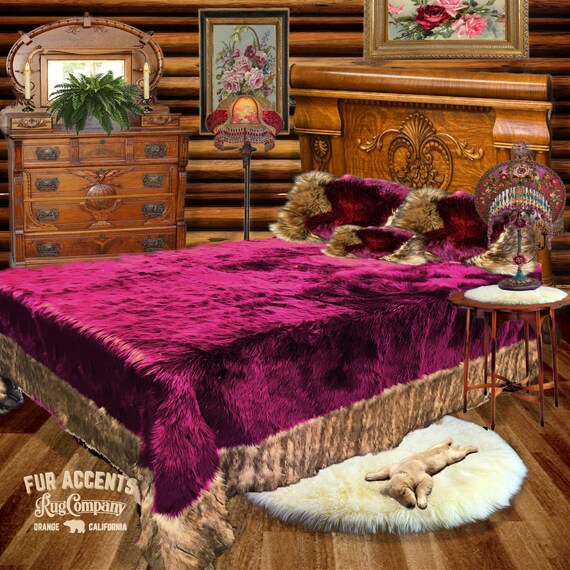 Faux Fur Throw Blanket - Bedspread - Ribbed Fox Border - Soft Plush Faux Fur Shag - Minky Cuddle Fur Lining  - Fur Accents - USA