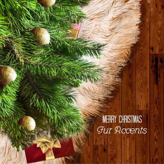 Classic Faux Fur Christmas Tree Skirt - Shaggy Shag Faux Huskie Pelt - Round with Slit - Black or Brown Tipped Fur - Fur Accents - USA