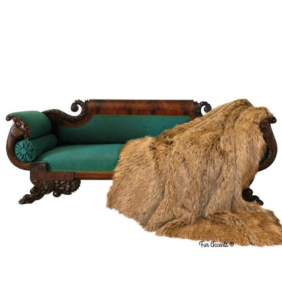 Plush  Faux Fur Throw Blanket, Soft Creamy White and Brown Tip Fox Fur Shag - Luxury Fur - Minky Snuggle, Cuddle Fur Lining Fur Accents USA