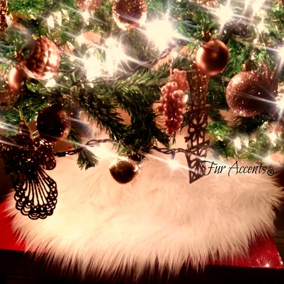 Classic Faux Fur Christmas Tree Skirt - Shaggy Shag Faux  Sheepskin Round  - White or Off White by Fur Accents - USA