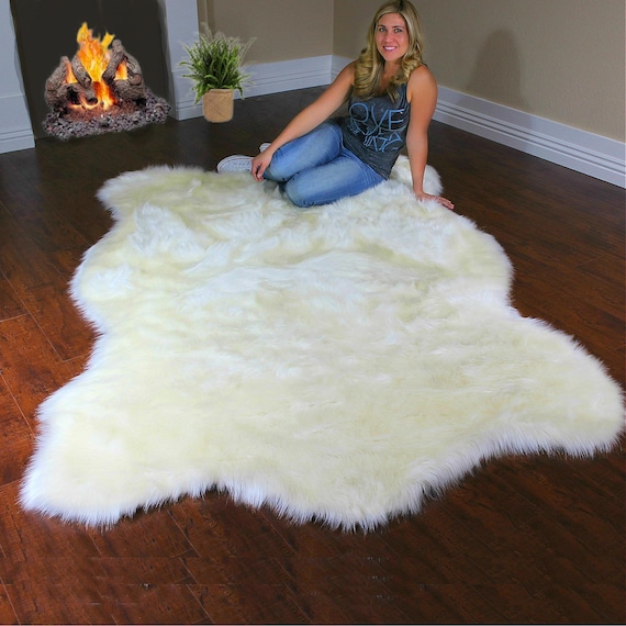Soft White Buffalo Rug. Area Throw Rug. Plush Faux Fur.