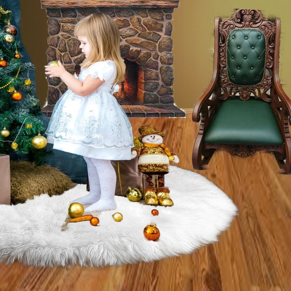 Classic Faux Fur Christmas Tree Skirt - Shaggy Shag Faux Sheepskin Pelt - Round with Slit - Choose Color and Size - by Fur Accents - USA