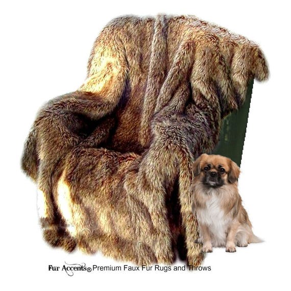 Plush Faux Fur Throw Blanket - Bedspread - Luxury Fur Light Golden Brown Wolf - Coyote - Minky Cuddle Fur Lining - Fur Accents - USA