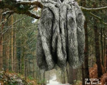 Plush  Faux Fur Throw Blanket, Soft Gray Tipped Wolf Throw Blanket Bedspread - Luxury Fur - Minky Cuddle Fur Lining Fur Accents USA