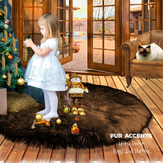 Classic Faux Fur Christmas Tree Skirt - Shaggy Shag Faux Sheepskin Pelt - Round with Slit - Choose Color and Size - by Fur Accents - USA