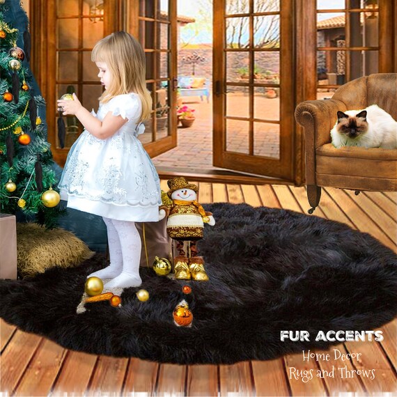 Classic Faux Fur Christmas Tree Skirt - Shaggy Shag Faux Sheepskin Pelt - Round with Slit - Choose Color and Size - by Fur Accents - USA