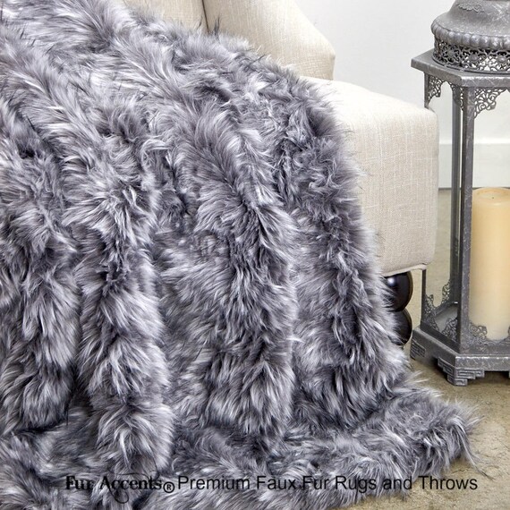 Plush  Faux Fur Throw Blanket,Medium Gray Wolf, Lynx- Bedspread - Luxury Fur - Minky Cuddle Fur Lining Fur Accents USA