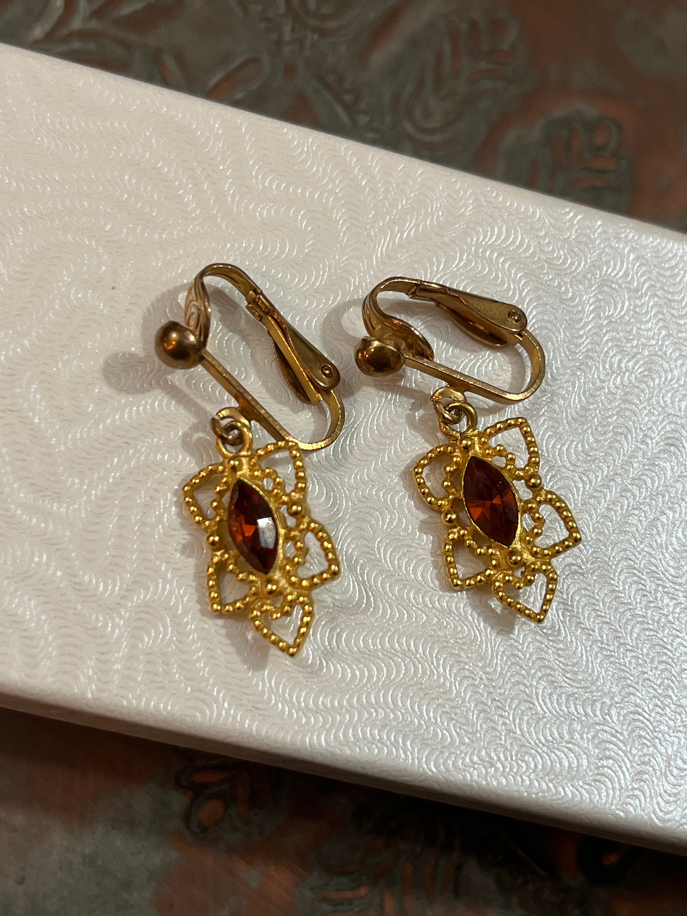 Boucles D'oreilles Clip Vintage - Couleur Or Avec Perles Ambrées - Occasion - Style Rétro Années 70-80