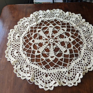 Frilly Centerpiece Doily