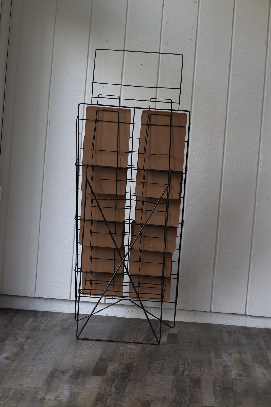 Vintage Metal Magazine Rack: Expandable Classroom Book Display - Etsy