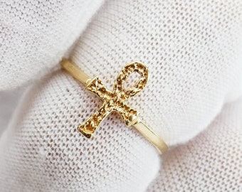 Vintage 10K Yellow Gold Ankh Cross Ring textured Size 7 1/4 US Religious Jewelry Egyptian - Solid Gold - Fine Jewelry