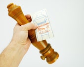 Vintage Electric Battery Pepper Grinder - Peppy Wood Retro MCM peppy-e