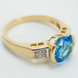 Vintage 10K Yellow Gold blue glass stone & diamonds Ring Size 6.5 US minimalist delicate estate Fine Jewelry Solid Gold