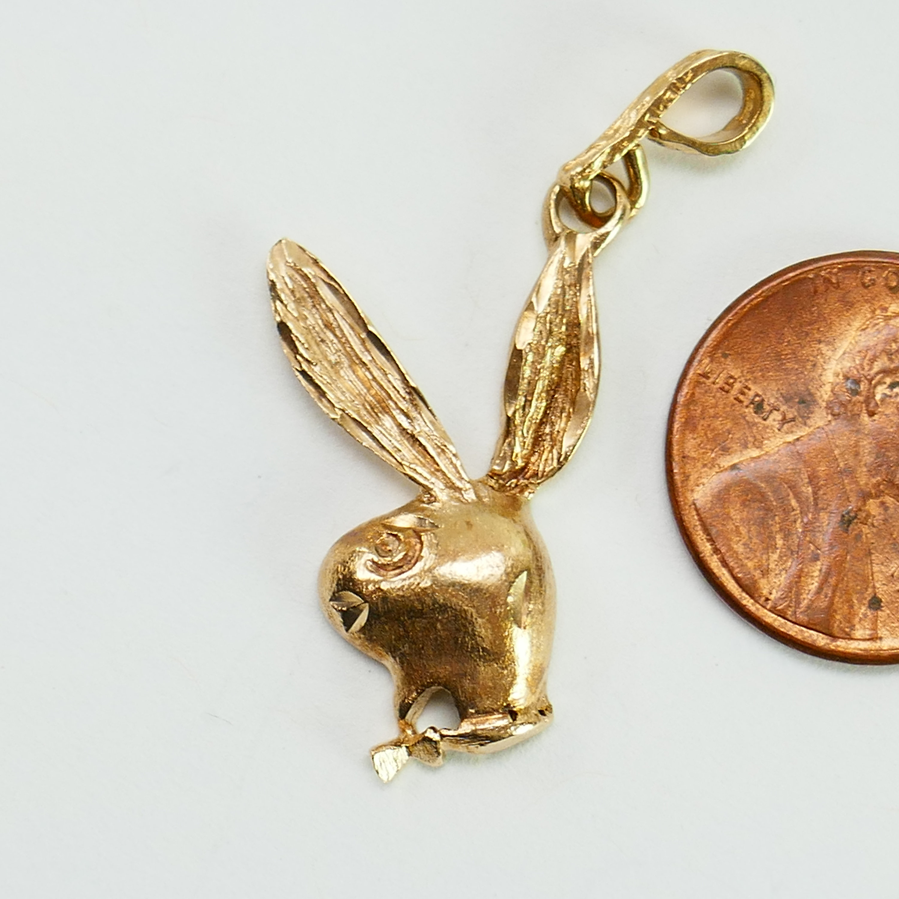 Pendentif Charm Playboy Lapin En Or Jaune 18 Carats - Neuf Avec étiquettes - Malte