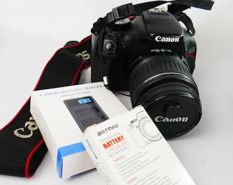 Chargeur de batterie fonctionnel pour appareil photo reflex numérique Canon EOS Rebel T3i avec objectif zoom