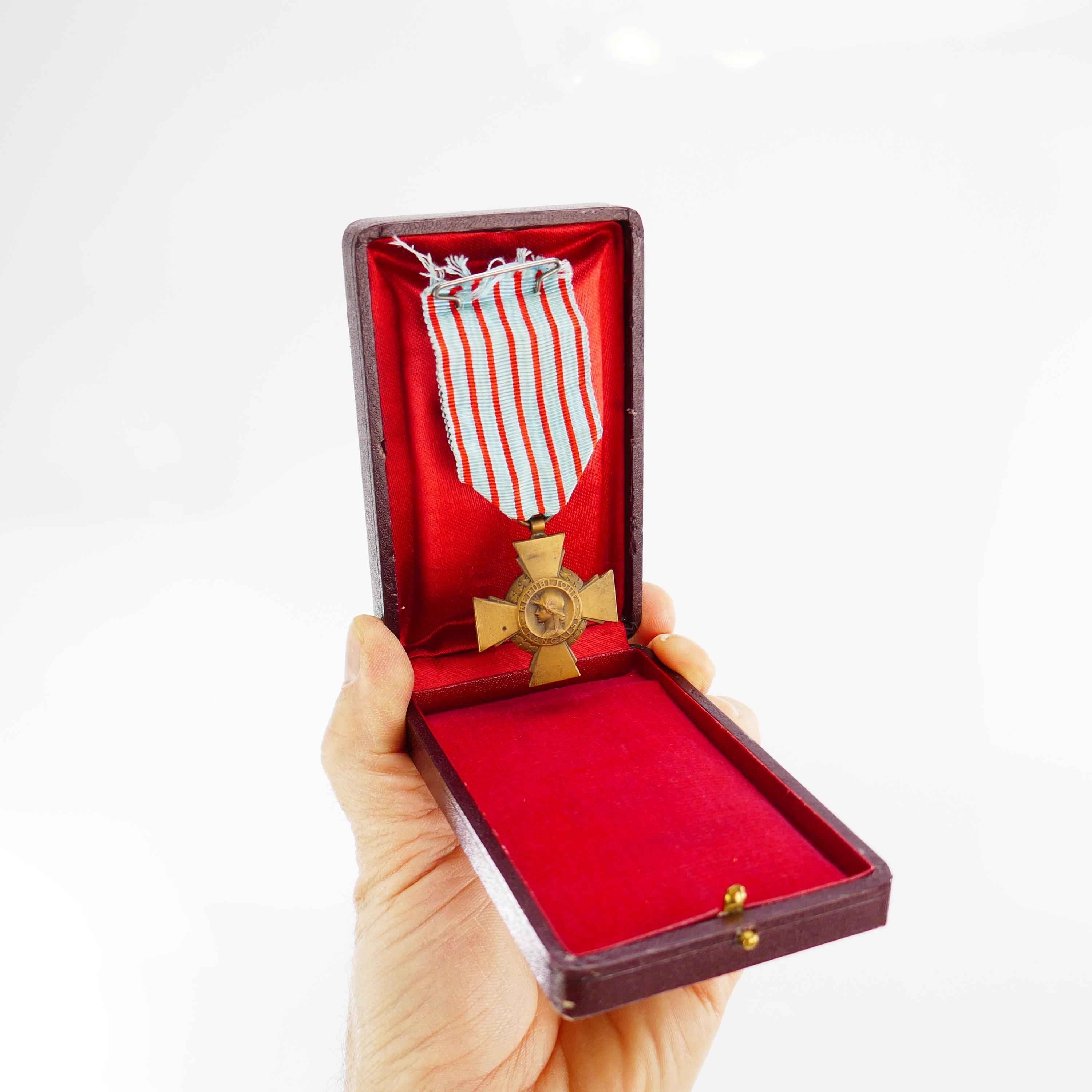 ハンドピースセット Canadian War Medals - Etsy