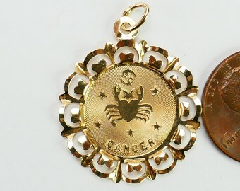Pendentif Vintage Crabe Des Années 70 - Breloque Acrylique Colorée - Parfait état - Occasion