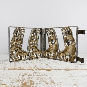 Vintage Chocolate Candy MOLD Mould Molds Easter Bunny Rabbit Decor Lapin metal