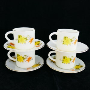 Vintage 1960s Mug Milk Glass Flowers Gold Saucer With Yellow Flowers Set of 4 coffee cup teacup