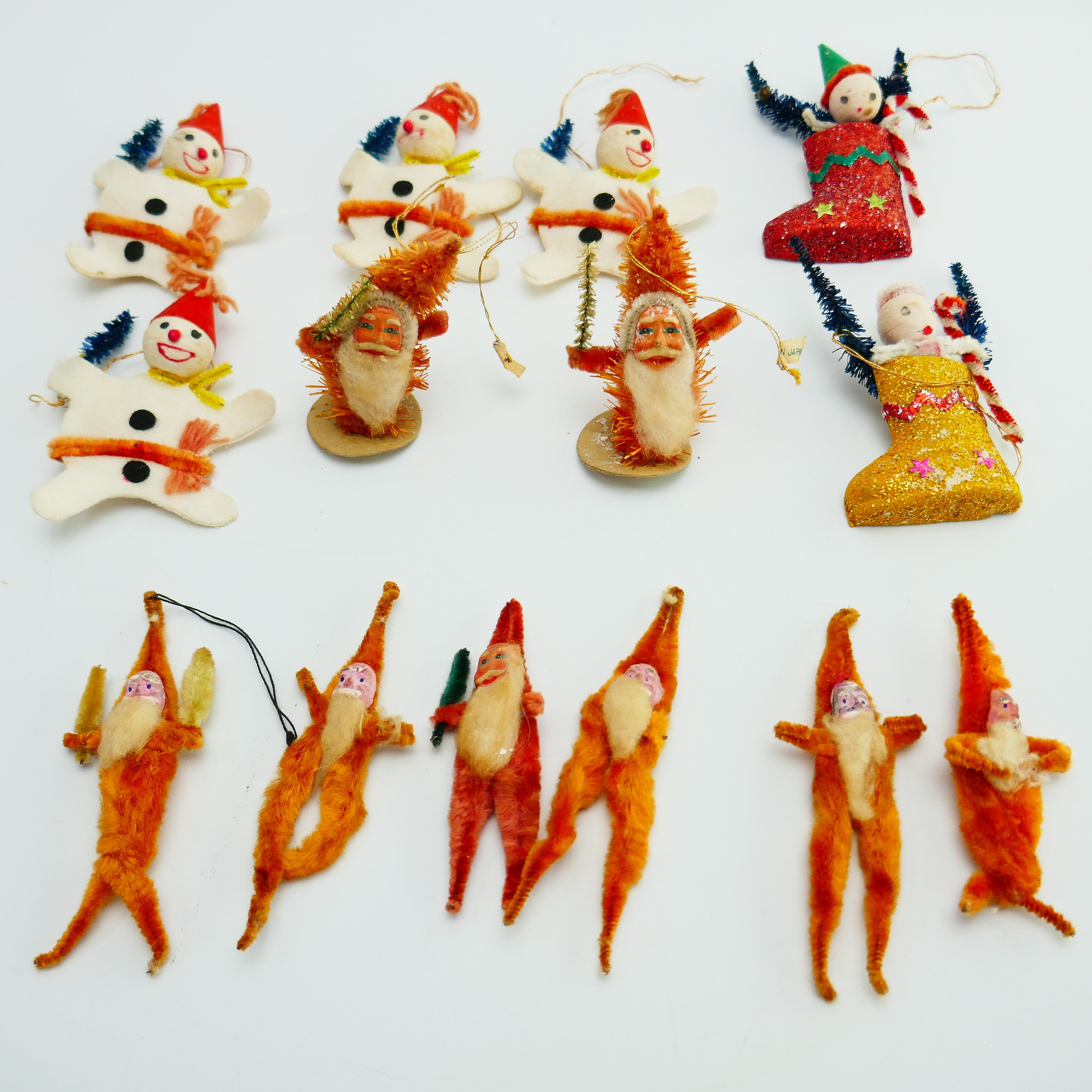 Lot of 14 Vintage Chenille Pipe Cleaner Santa Snowmen ornaments Christmas