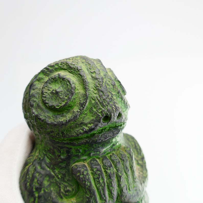 Vintage Inuit Art Mold Frog - Tag a Wolf Original Handmade Resin - Etsy