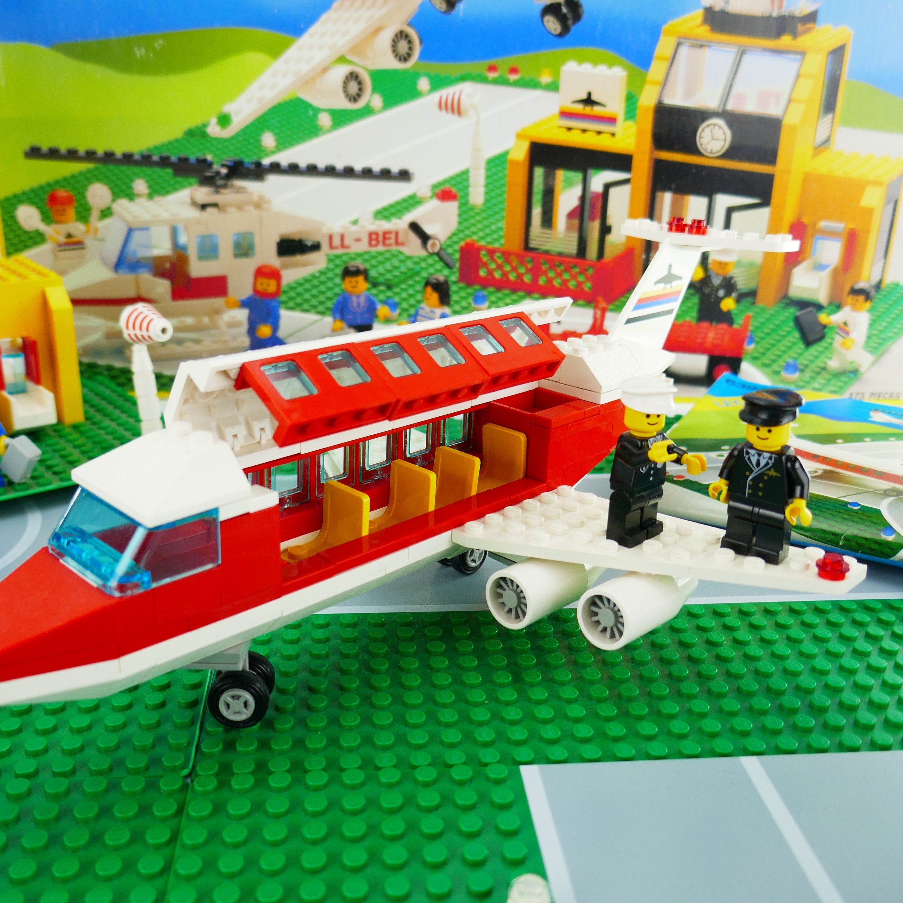 LEGO 6392 Airport in Box 99% Complete With Box & -