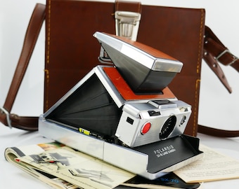 Vintage Polaroid Camera the Button SX-70 Instant Camera- See Our