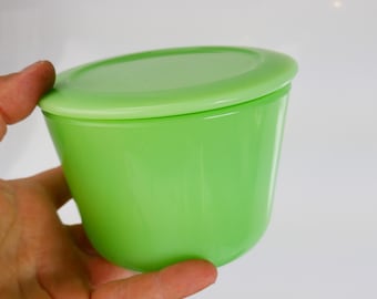 Vintage McKee Jadeite Green Uranium Milk Glass Canister Jar Ramekin With Lid