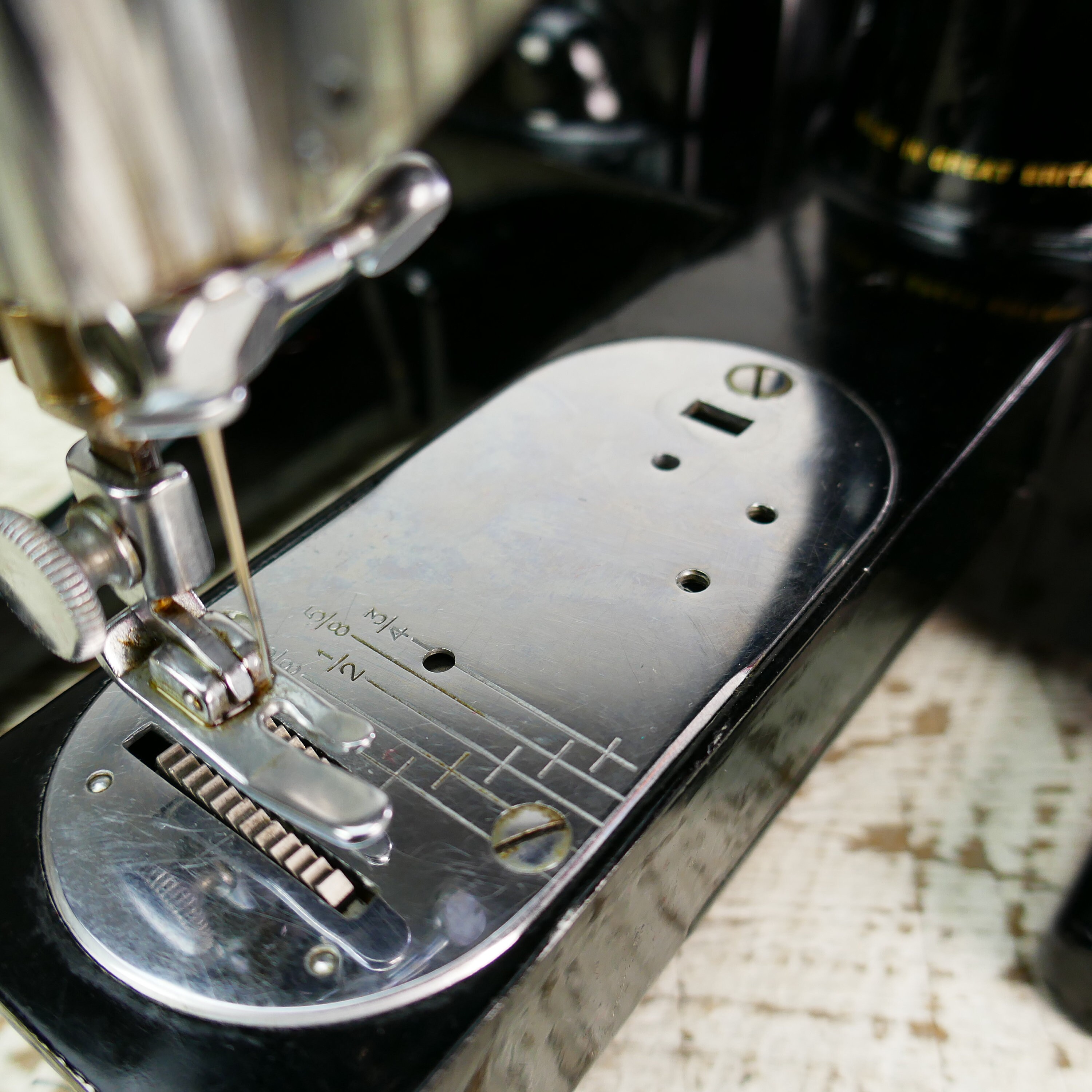 Vintage 222 Singer Sewing Machine Case Newly Serviced & Etsy