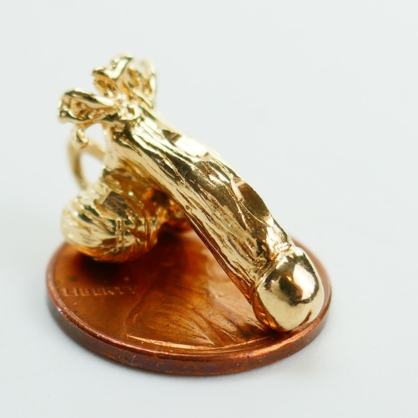 Vintage 3D Penis 10K Yellow Gold Pendant lucky protection Phallus - Solid Gold - Fine Jewelry