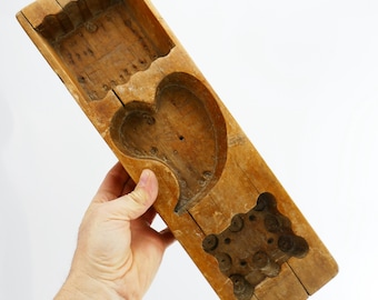 Ancien primitif canadien du Québec en bois sculpté d'érable moule à sucre coeur bois d'érable
