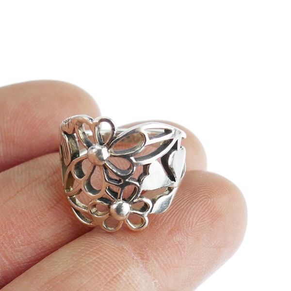 Vintage 925 silver Sterling Openwork Ring Flowers size 6 3/4 US
