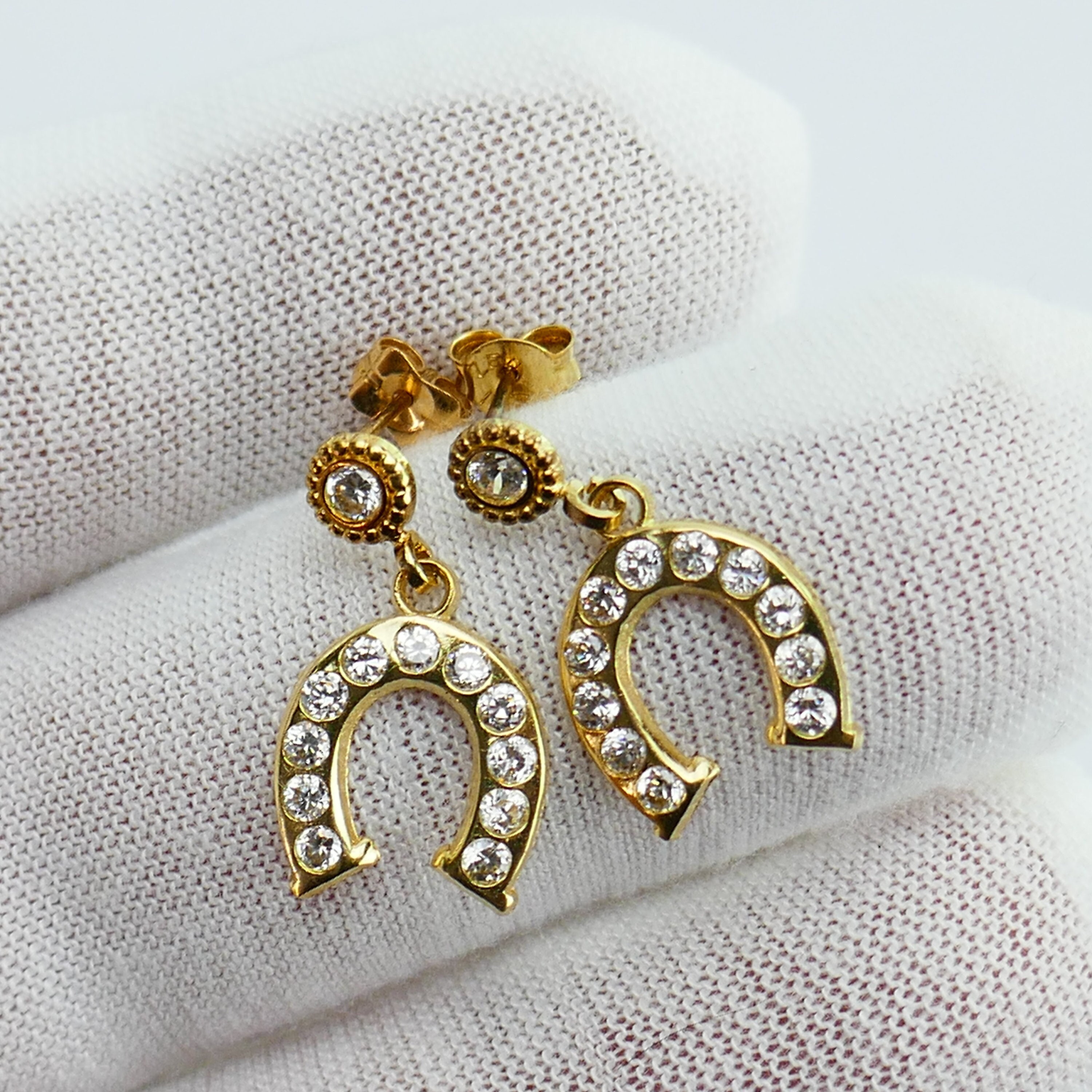 10 karat gold earrings deals