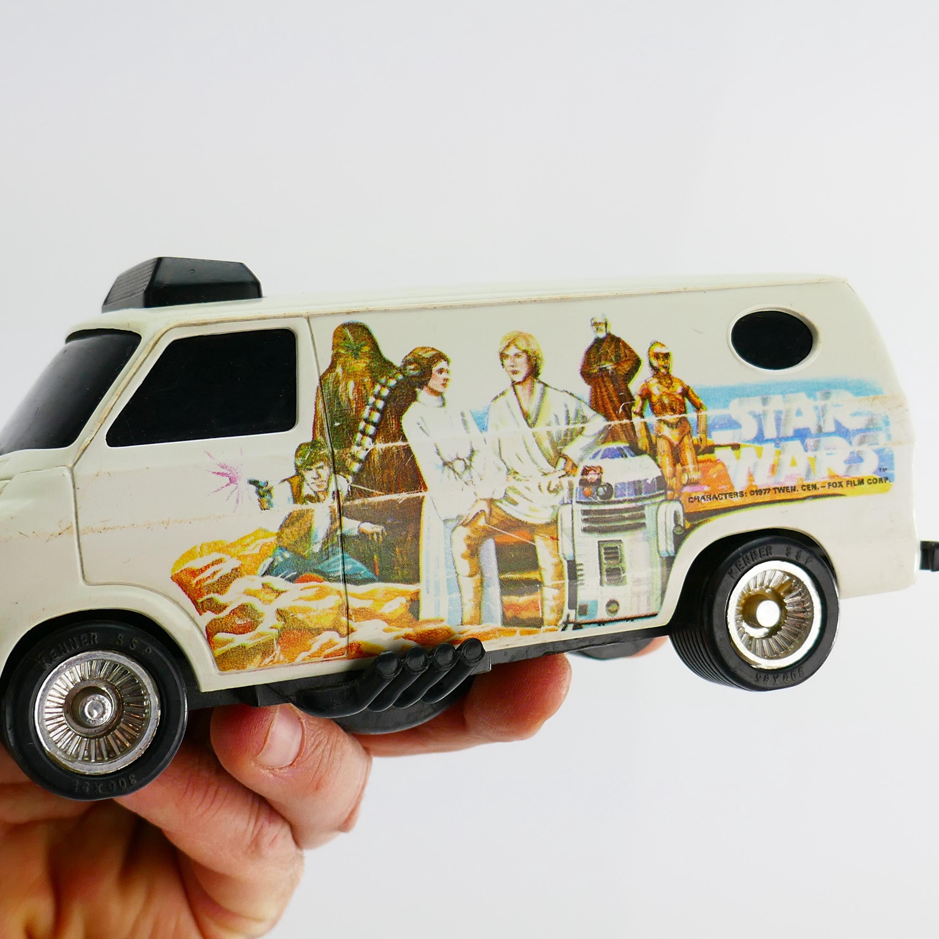 Kenner SSP STAR WARS Van White W/mural on Sides Vintage Toy 