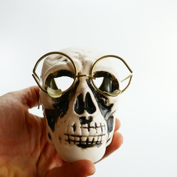 Vintage Japan Ceramic Halloween Skull Ashtray Cigarette Holding
