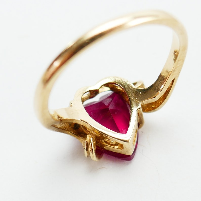 vintage or jaune 10 carats, pierre rouge rosé, coeur en verre, taille de bague 6,5 US minimaliste délicat Or massif Joaillerie image 5