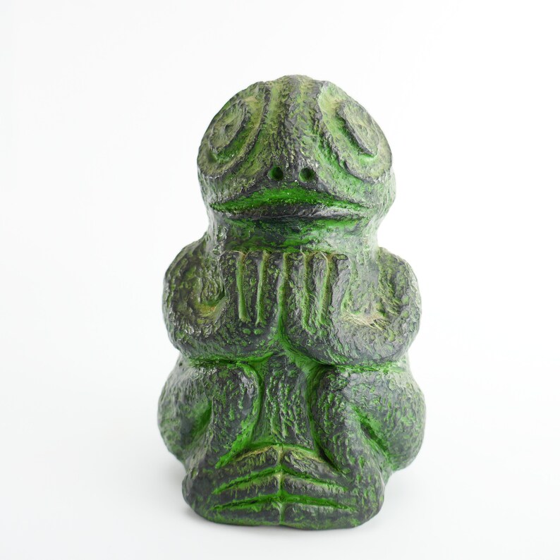 Vintage Inuit Art Mold Frog - Tag a Wolf Original Handmade Resin - Etsy