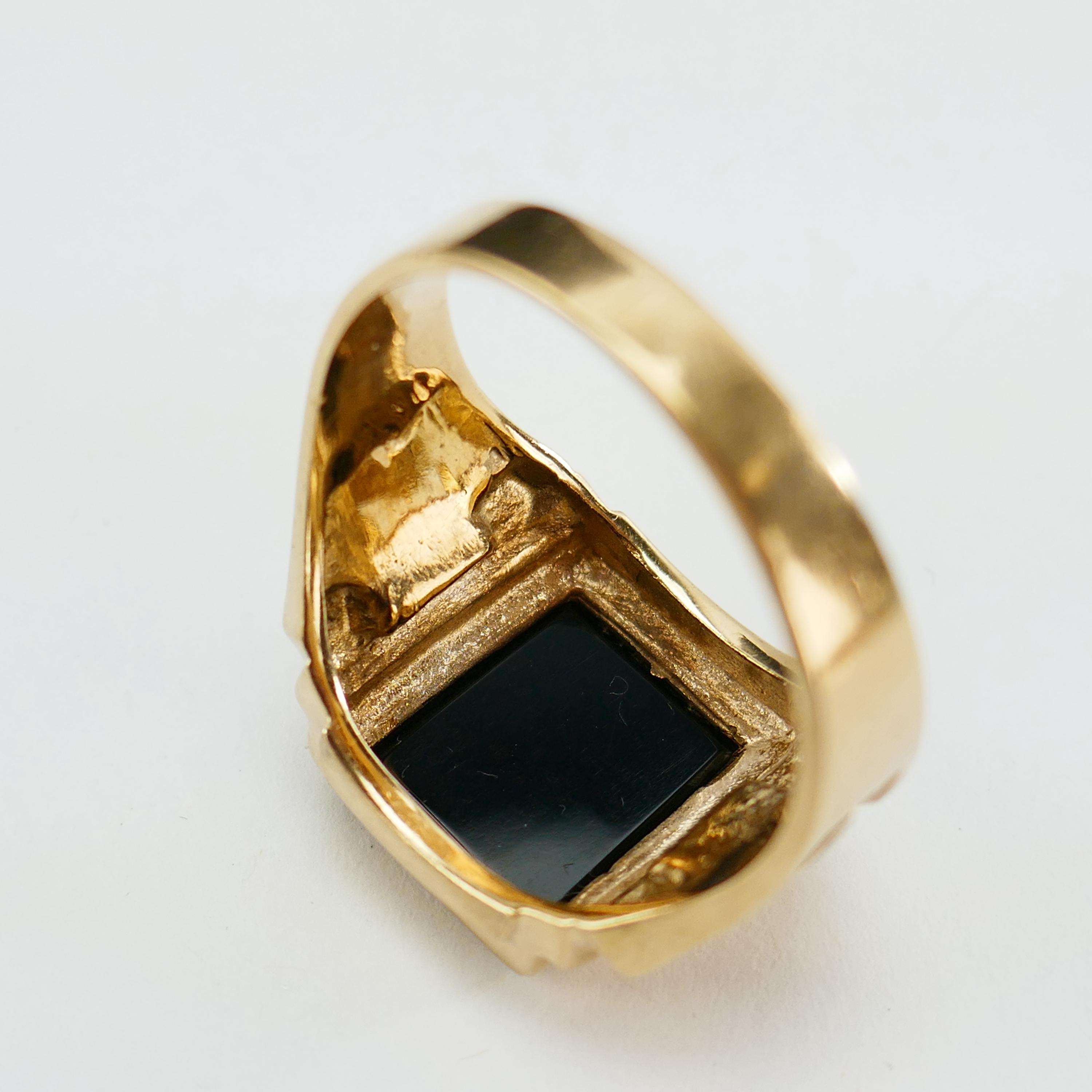 Vintage 10K Yellow Gold Masonic Ring Size 11 US Chunky Large
