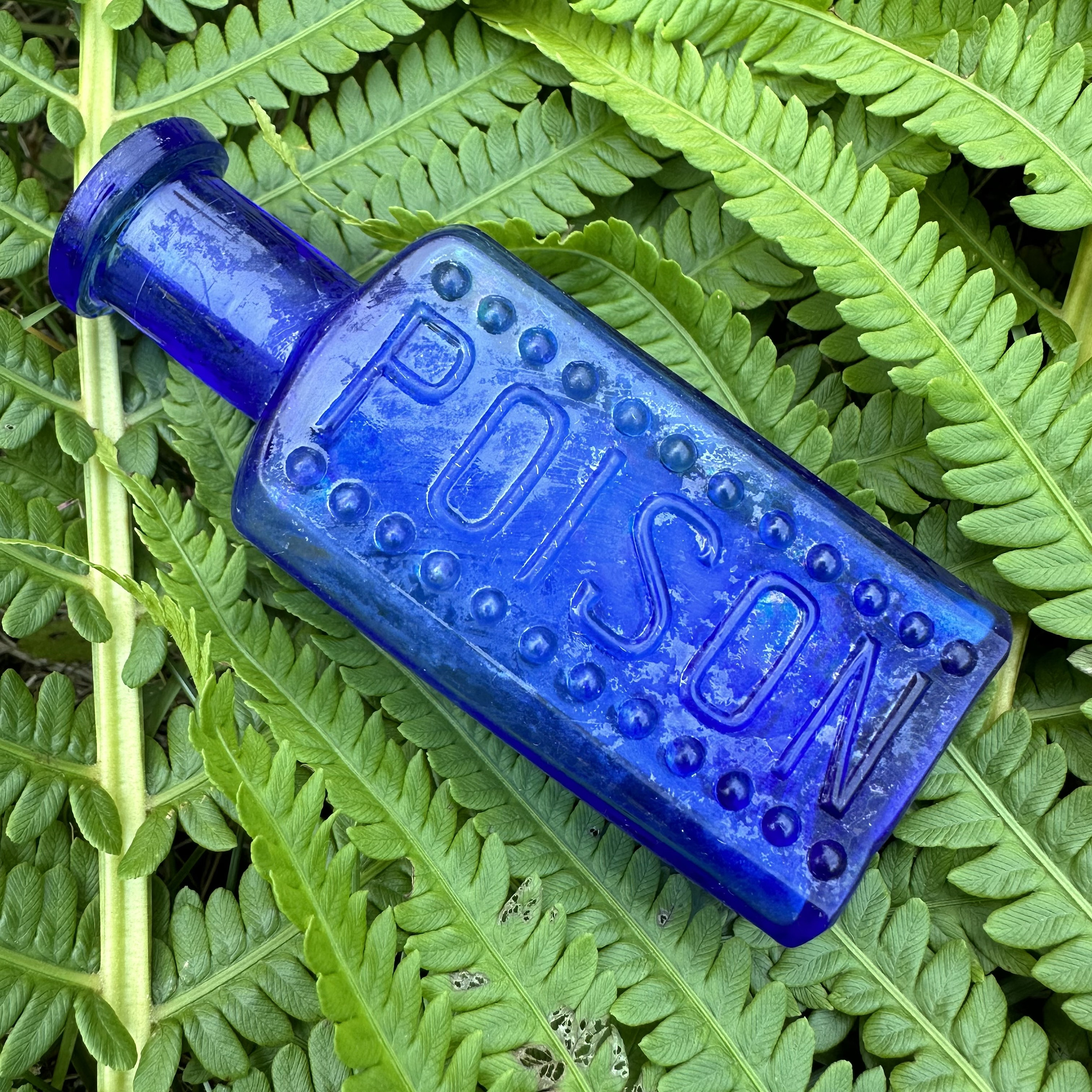 Poison Bottle Cobalt (JEF) Poison Bottle Cobalt (JEF)