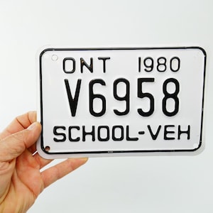 Vintage License Plate School Vehicle Car Canada Ontario 1980