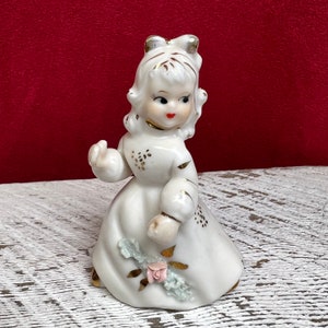 Vintage Blumenmädchen Figur ESD weißes Kleid Mädchen Japan handbemalt Sammlerstück