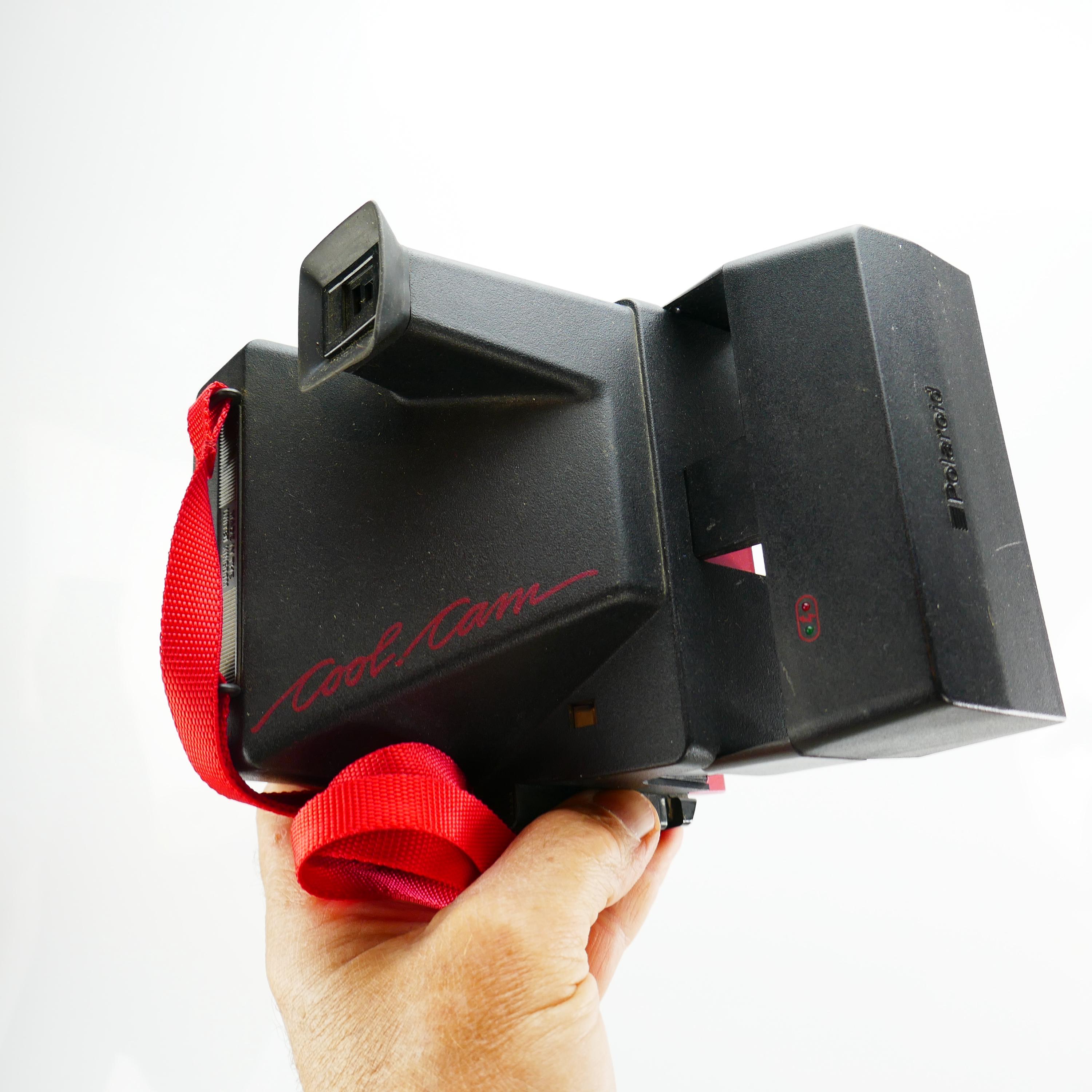 Vintage Camera Polaroid Cool Cam 600 Red Black Film Polaroid 600