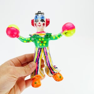Vintage Neon Farbe Pierrot Harlekin Karneval Papiermaché Clown Figur Bälle Dekor kitschig niedlich