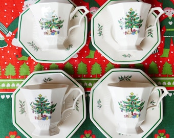 Lot de 4 tasses à café Nikko Christmastime, soucoupes de Noël fabriquées au Japon, cadeau de vaisselle