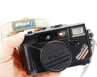 Vintage Nikon L35 AW AF Black Film Camera 35mm JAPAN