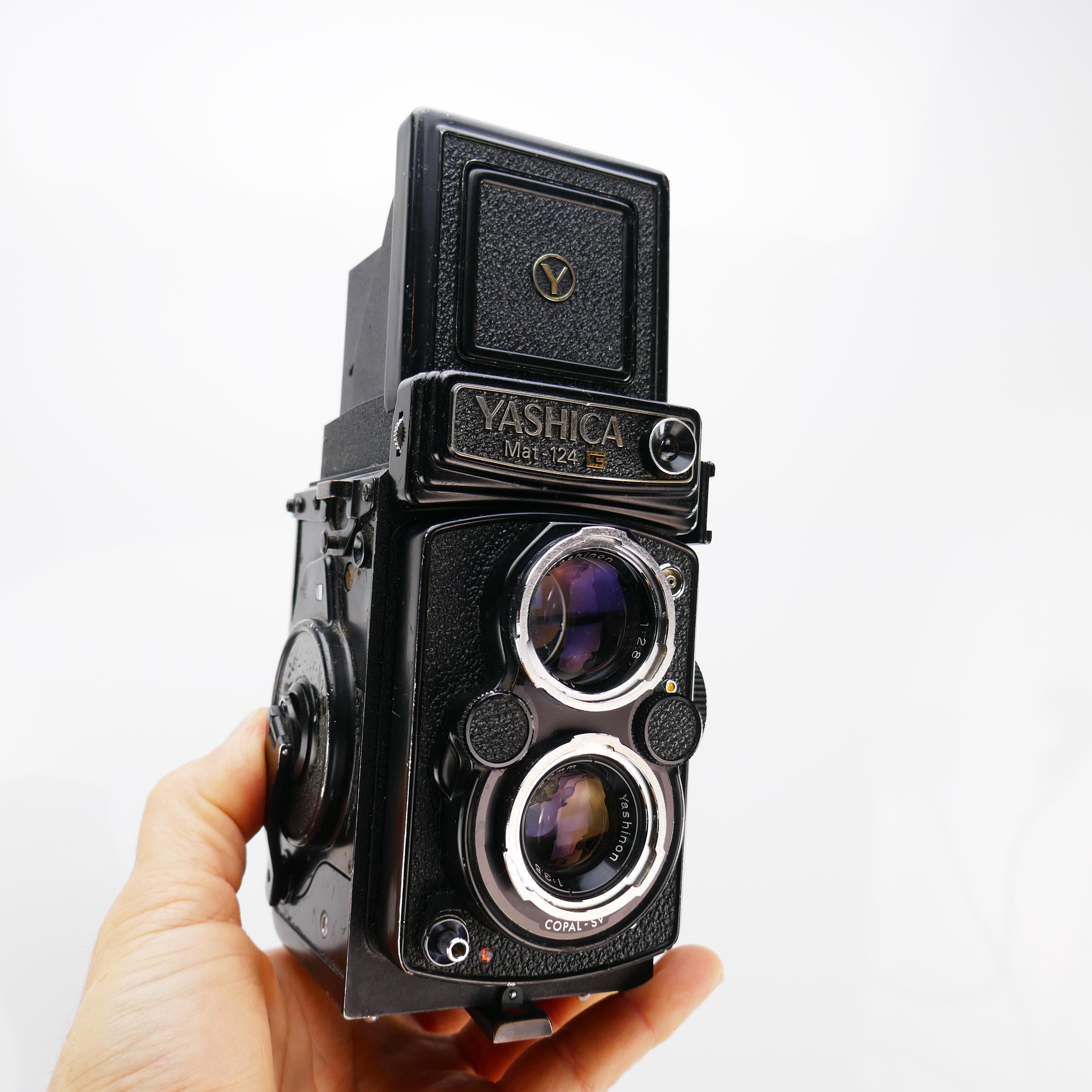 ヤシカ 二眼カメラ yashica mat 124g YASHICA MAT-124G Yashinon 1:2.8